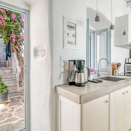 Kastro House - Sea View In Parikia Center Dom wakacyjny *